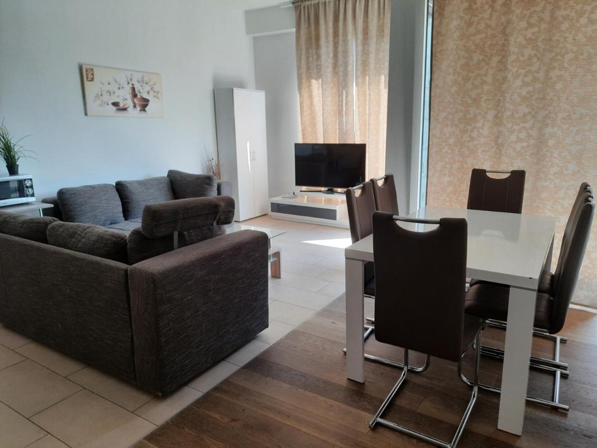 Apartamento High-Quality In The Heart Of Stuttgart 4 Exterior foto