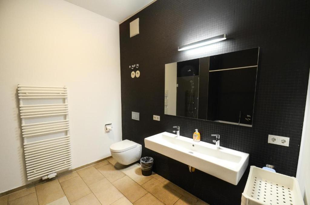Apartamento High-Quality In The Heart Of Stuttgart 4 Exterior foto